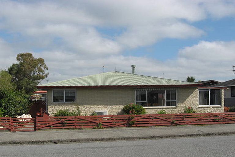 Photo of property in 44 Peter Street, Ashburton, 7700