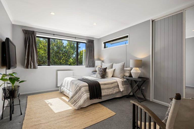 Photo of property in 112a Wairakei Road, Bryndwr, Christchurch, 8052