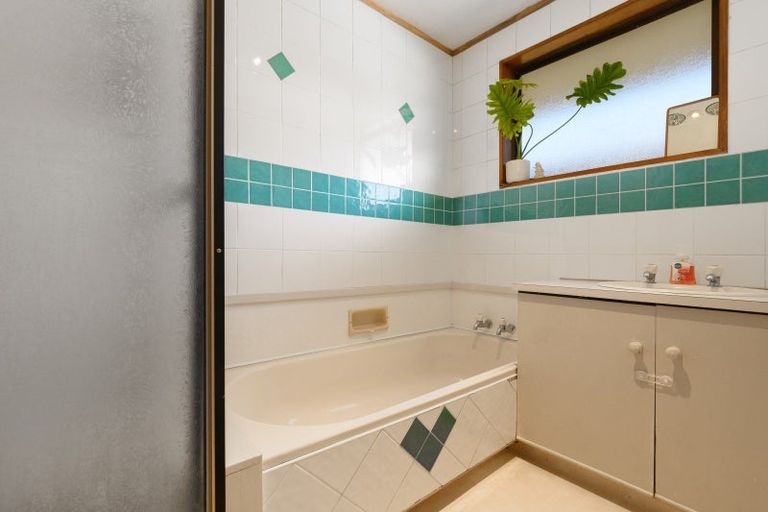 Photo of property in 402b Ngatai Road, Bellevue, Tauranga, 3110