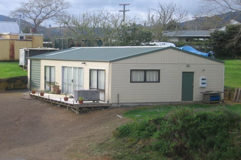 Photo of property in 405 Pagitt Street, Coromandel, 3506