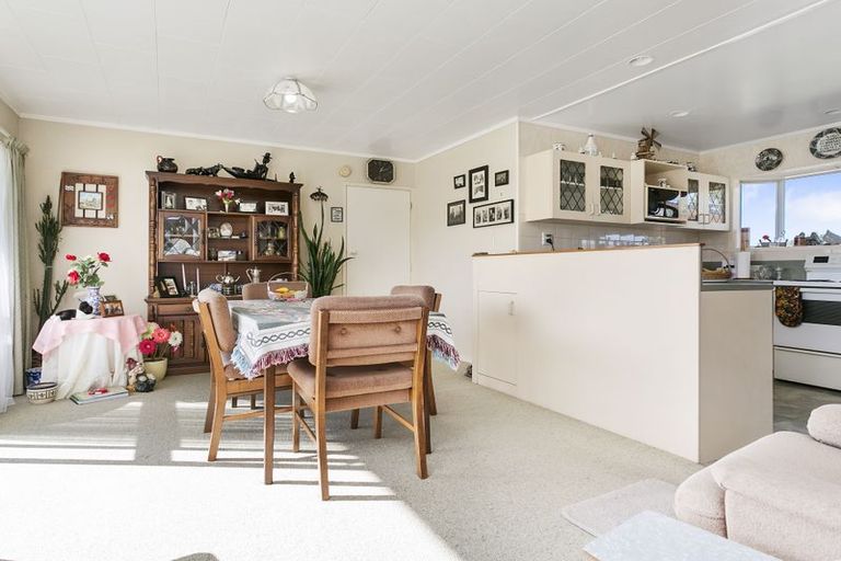 Photo of property in 37 Clarke Avenue, Te Aroha, 3320