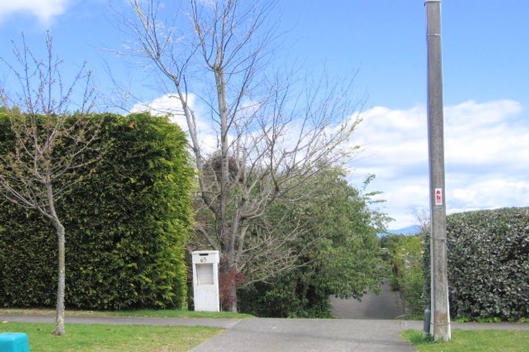 Photo of property in 2/65 Chesham Avenue, Waipahihi, Taupo, 3330