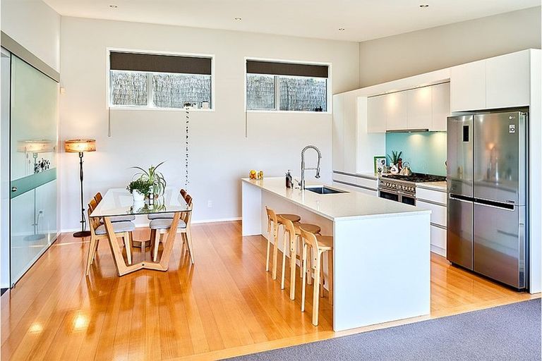 Photo of property in 12a Tavistock Road, Melrose, Wellington, 6023