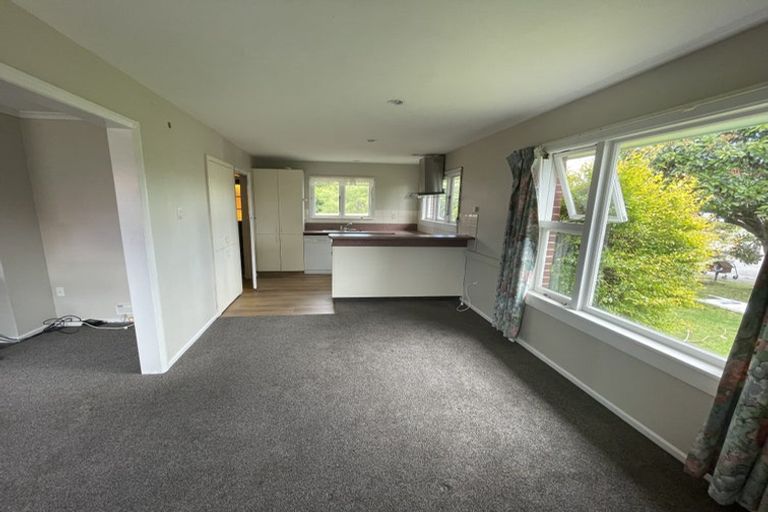 Photo of property in 25 Greenhurst Street, Sockburn, Christchurch, 8042