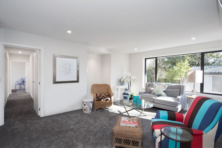 Photo of property in 8 Mcfaddens Road, St Albans, Christchurch, 8052