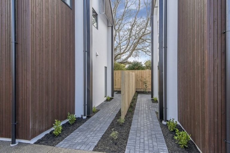 Photo of property in 3/23 Studholme Street, Somerfield, Christchurch, 8024