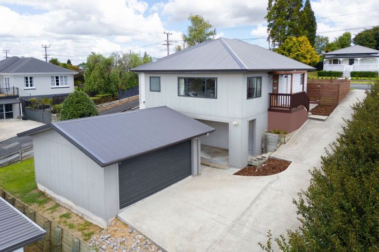 Photo of property in 1/1059 Bank Street, Te Awamutu, 3800