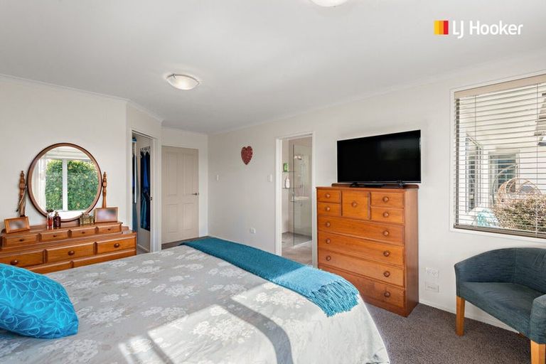 Photo of property in 24 William James Close, Mosgiel, 9024