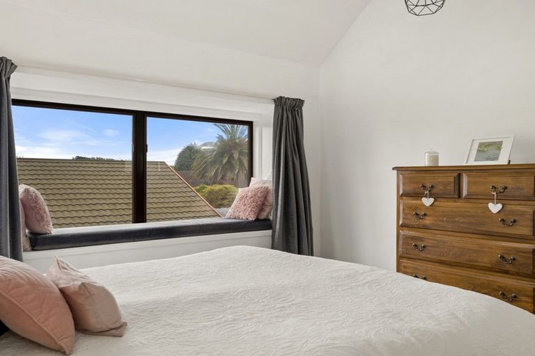 Photo of property in 3 Chatswood Place, Bishopdale, Christchurch, 8051