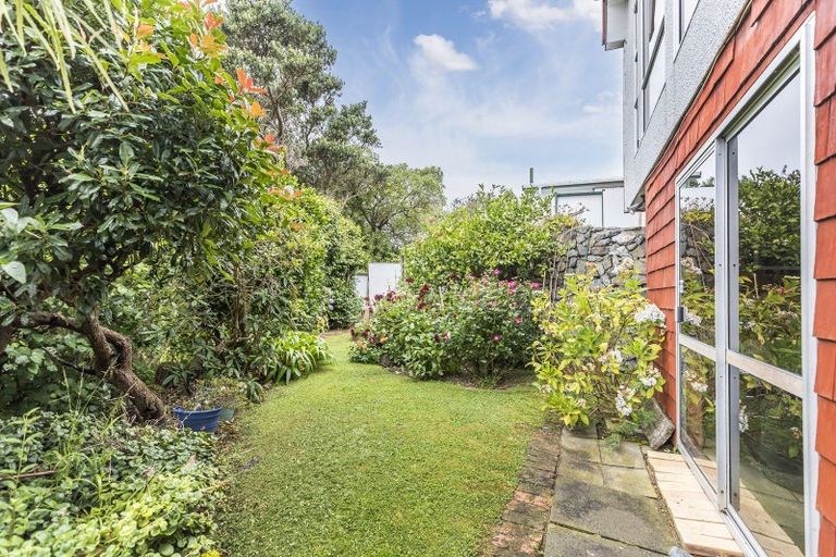 Photo of property in 8 Downing Street, Crofton Downs, Wellington, 6035