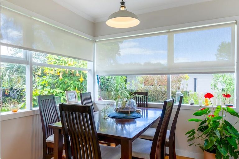 Photo of property in 12 Shetland Street, Glen Eden, Auckland, 0602