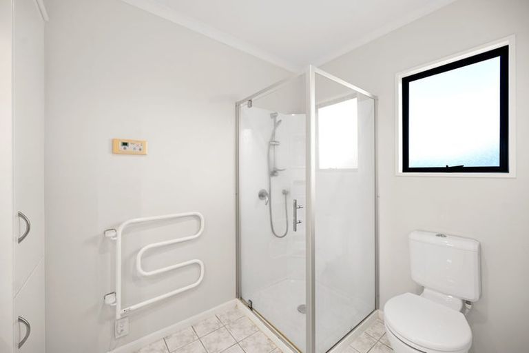 Photo of property in 17 Montrose Crescent, Huntington, Hamilton, 3210