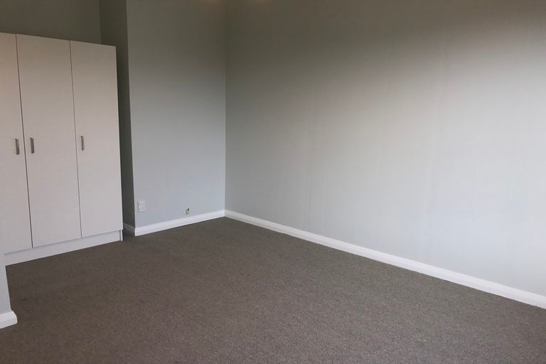 Photo of property in 10 Lochend Street, Musselburgh, Dunedin, 9013