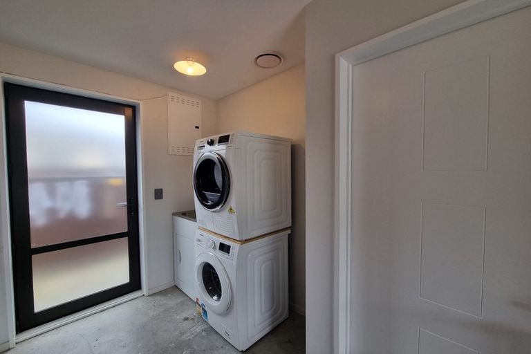 Photo of property in 2/96 Palmers Road, New Brighton, Christchurch, 8083