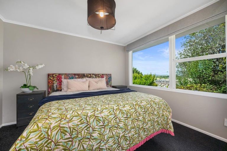 Photo of property in 47 Koraha Road, Kumeu, 0892