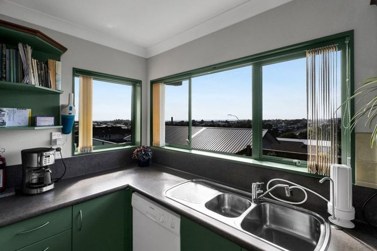 Photo of property in 148 Parklands Avenue, Bell Block, New Plymouth, 4312