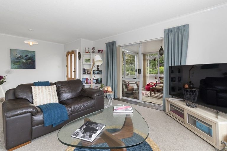 Photo of property in 54 Lansdowne Crescent, Glenview, Hamilton, 3206