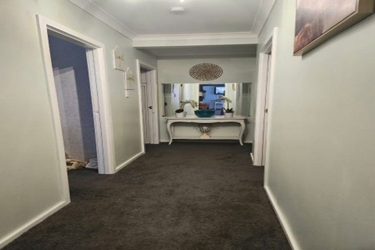 Photo of property in 192 Lake Road, Belmont, Auckland, 0622