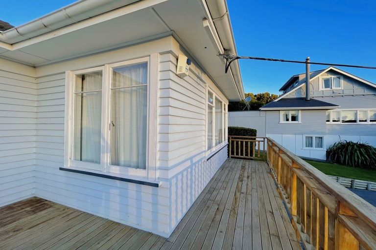 Photo of property in 7 Chamberlain Road, Massey, Auckland, 0614