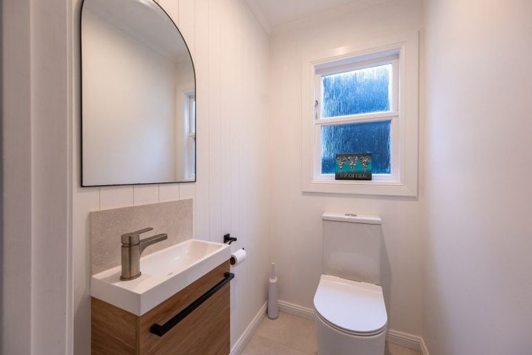 Photo of property in 806 Pohangina Road, Ashhurst, 4884