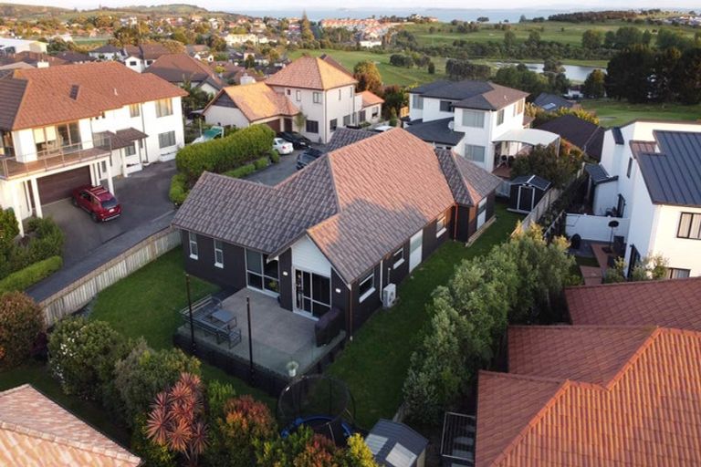 Photo of property in 119 Alec Craig Way, Gulf Harbour, Whangaparaoa, 0930