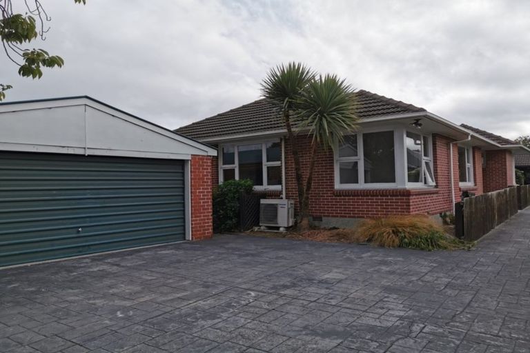 Photo of property in 1/3 Westmont Street, Ilam, Christchurch, 8041