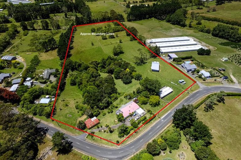 Photo of property in 47 Puke Road, Kumeu, 0891
