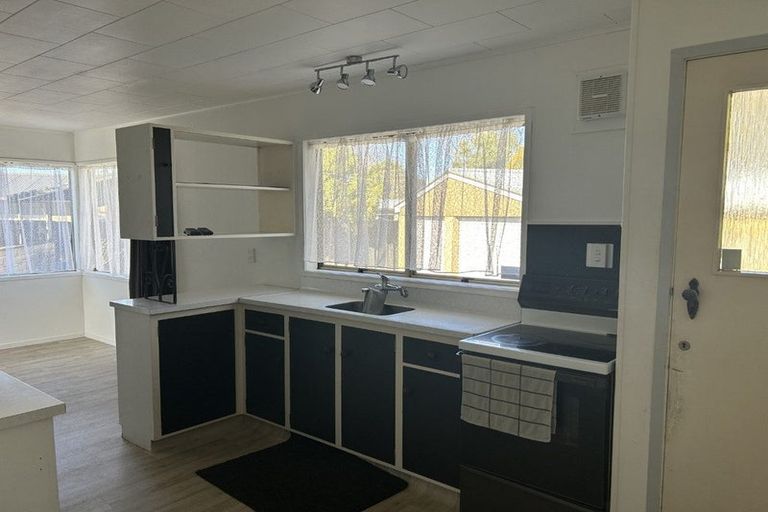 Photo of property in 19 Berwick Street, Flaxmere, Hastings, 4120