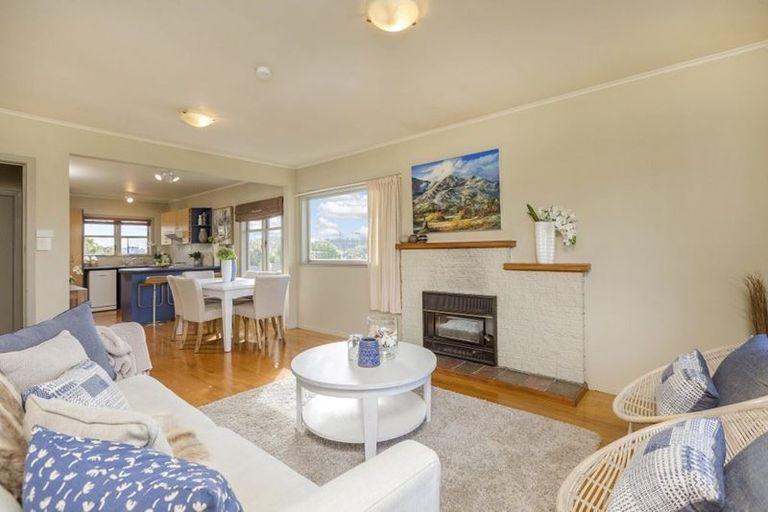 Photo of property in 28 James Street, Bayview, Auckland, 0629