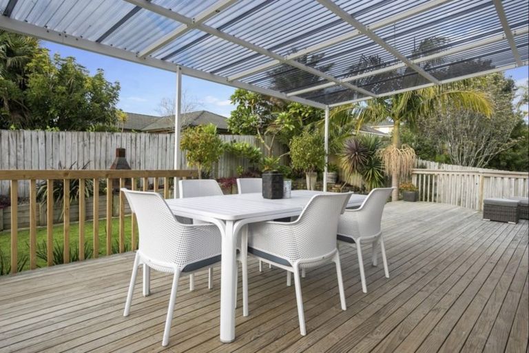 Photo of property in 53 Jelas Road, Red Beach, 0932