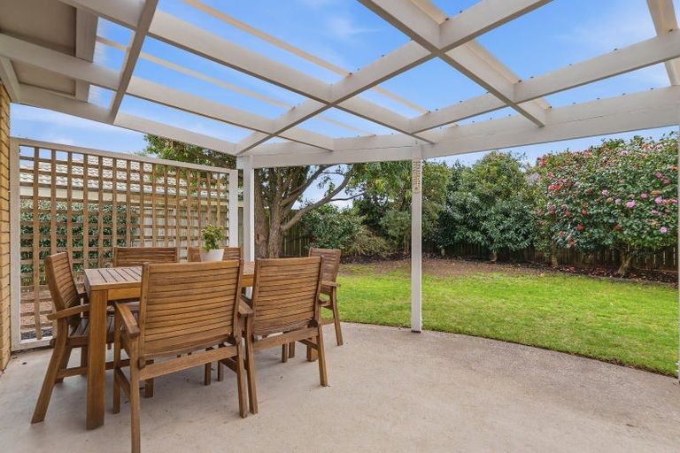 Photo of property in 8 Evergreen Glade, Papamoa Beach, Papamoa, 3118