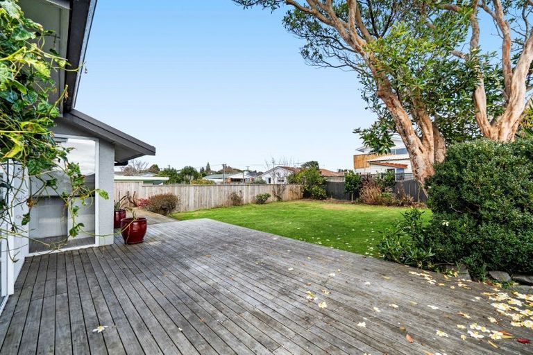 Photo of property in 228 Carrington Street, Vogeltown, New Plymouth, 4310
