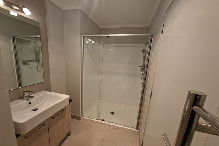 Photo of property in 5 Hirimate Place, Flat Bush, Auckland, 2019