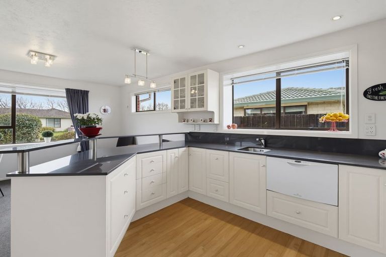 Photo of property in 69 Sarabande Avenue, Redwood, Christchurch, 8051