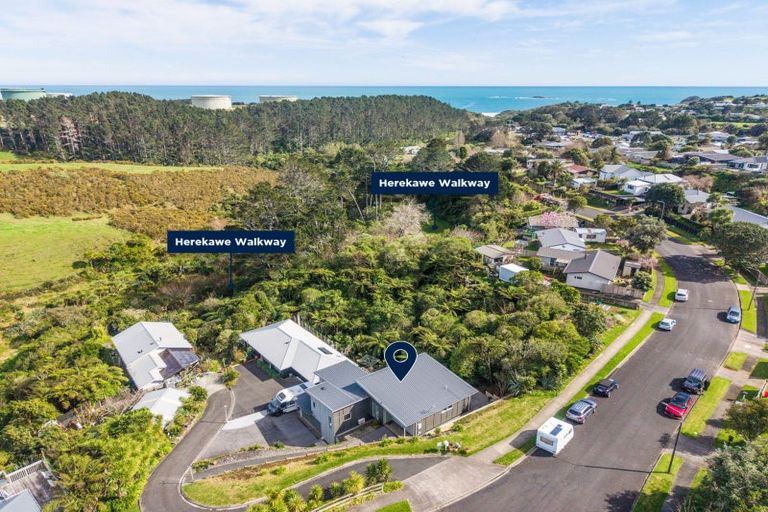 Photo of property in 36 Hobart Drive, Spotswood, New Plymouth, 4310