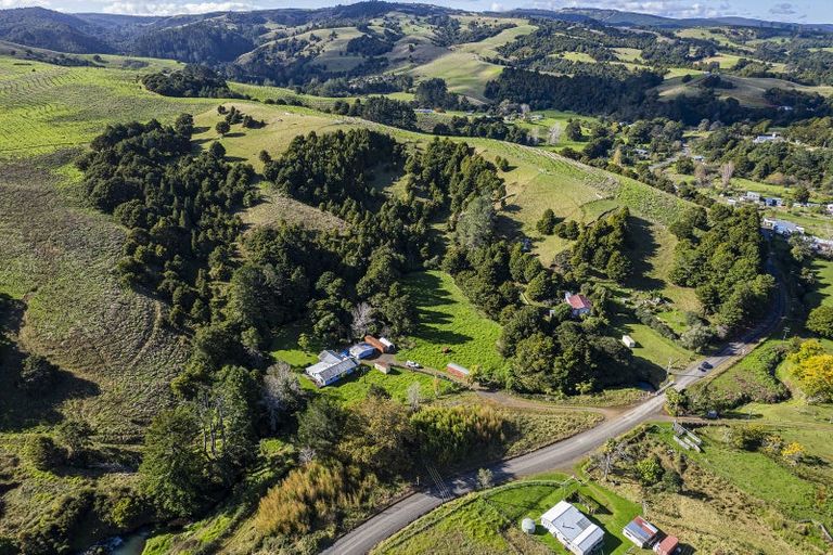 Photo of property in 393 Katui Road, Donnellys Crossing, Dargaville, 0379