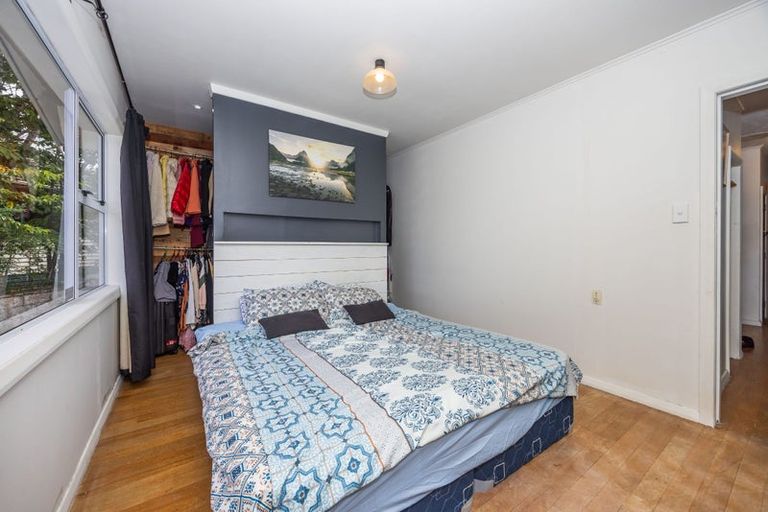 Photo of property in 15 Matthews Crescent, Melville, Hamilton, 3206