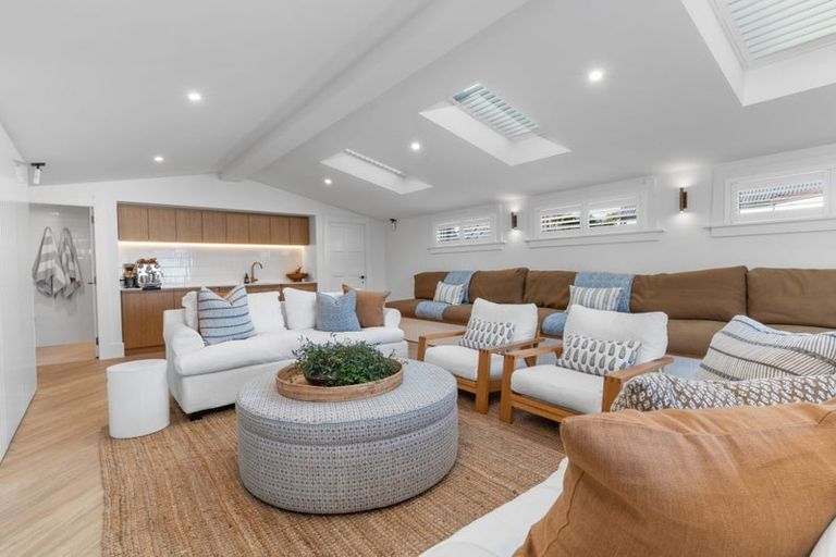 Photo of property in 18 Allister Avenue, Merivale, Christchurch, 8014
