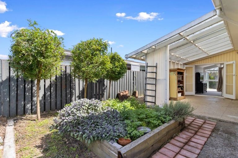 Photo of property in 17 Sherwood Drive, Pukete, Hamilton, 3200