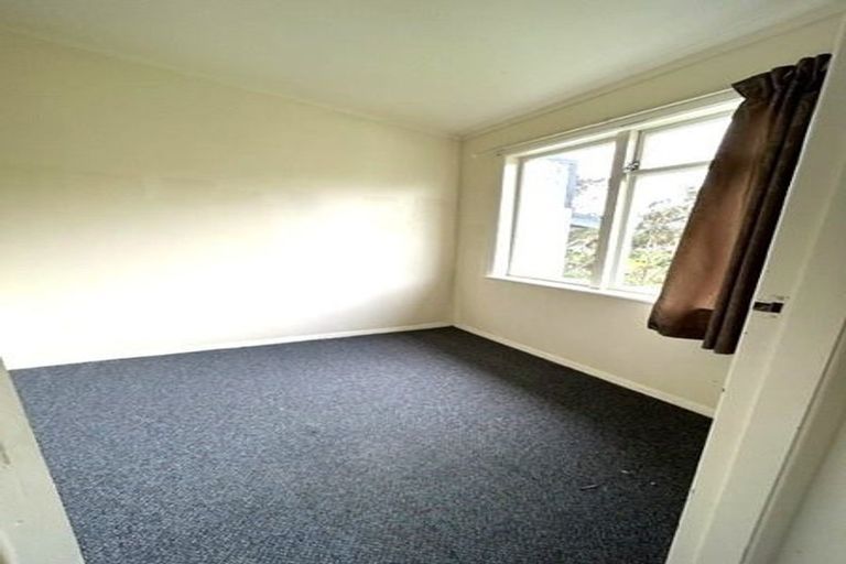 Photo of property in 27-33 Cheshire Street, Cannons Creek, Porirua, 5024