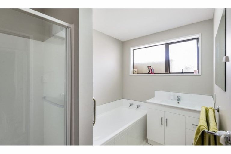 Photo of property in 46a Karnak Crescent, Russley, Christchurch, 8042