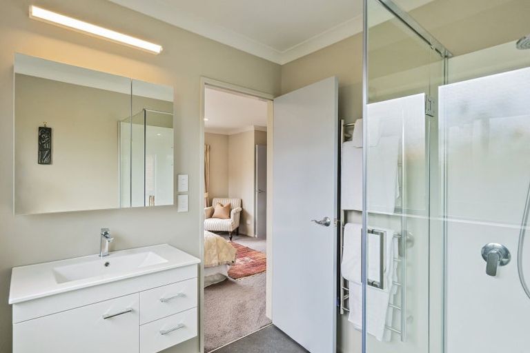 Photo of property in 99 Weggery Drive, Waikanae Beach, Waikanae, 5036