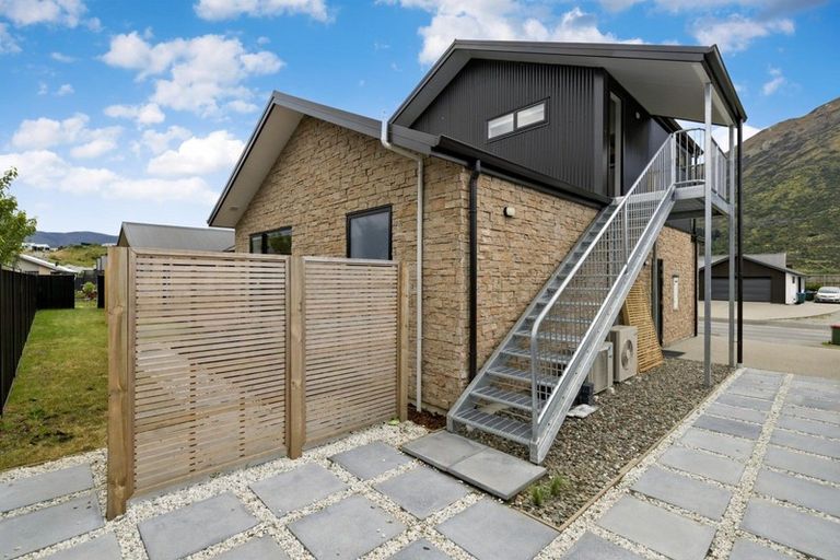 Photo of property in 2 Headley Drive, Lower Shotover, Queenstown, 9304