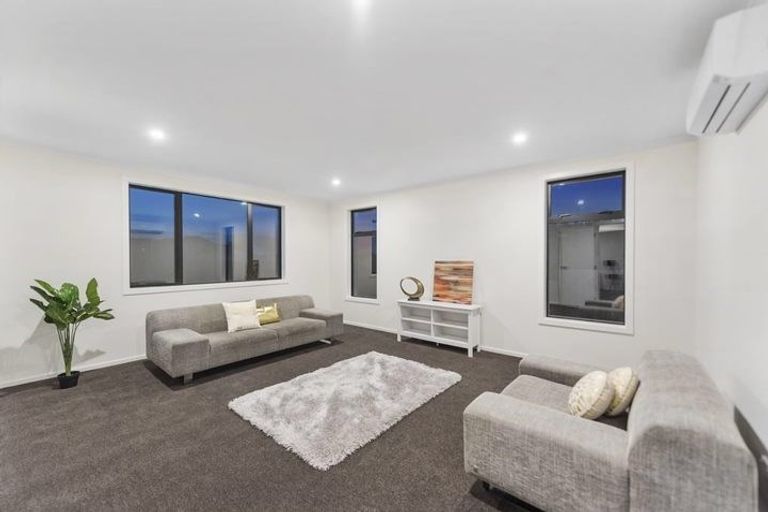 Photo of property in 48 Helen June Avenue, Flagstaff, Hamilton, 3210