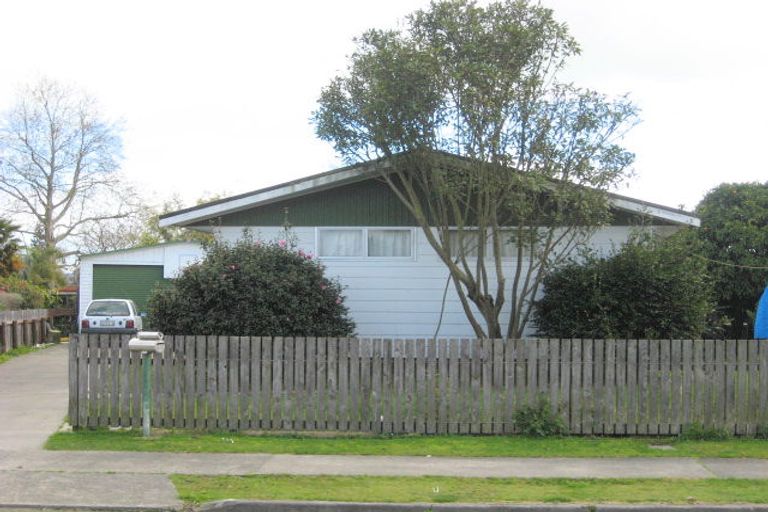 Photo of property in 6 Matipo Place, Edgecumbe, 3120