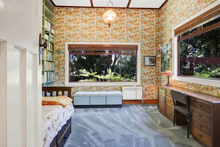 Photo of property in 23 Gibson Place, Patea, 4520