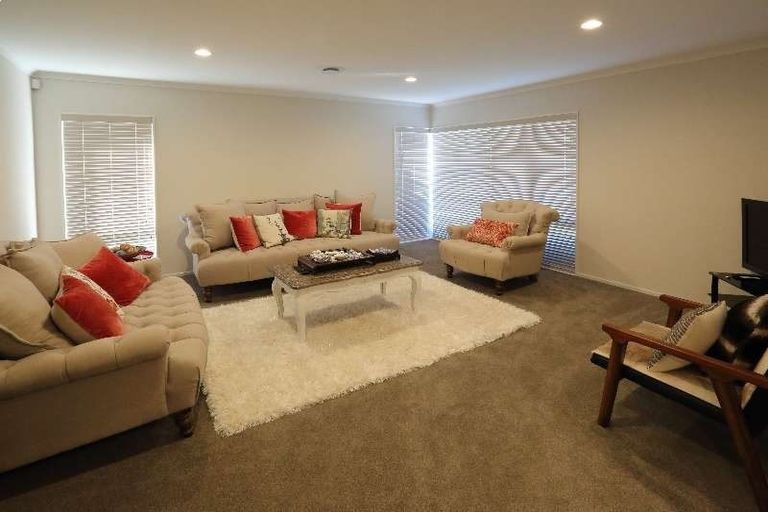 Photo of property in 58 Bayvista Drive, Karaka, Papakura, 2113