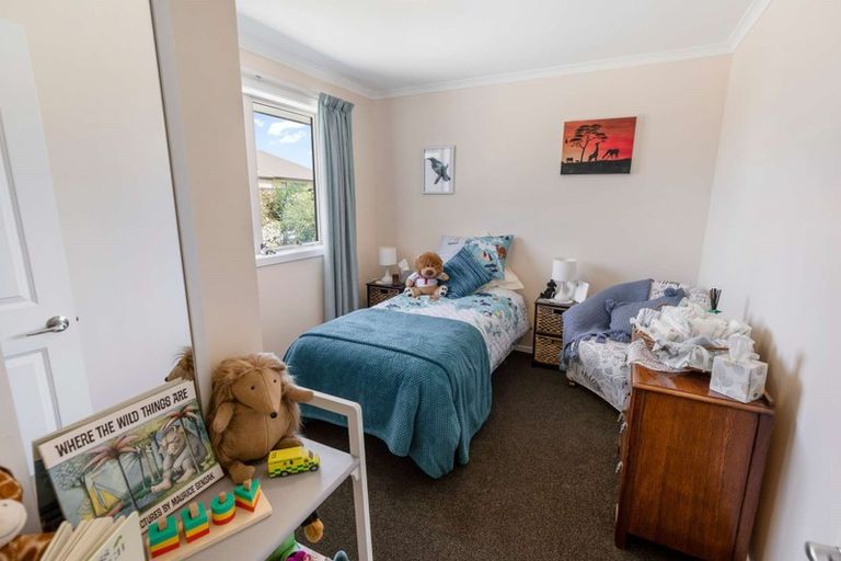 Photo of property in 18 Poynter Place, Tawhero, Whanganui, 4501