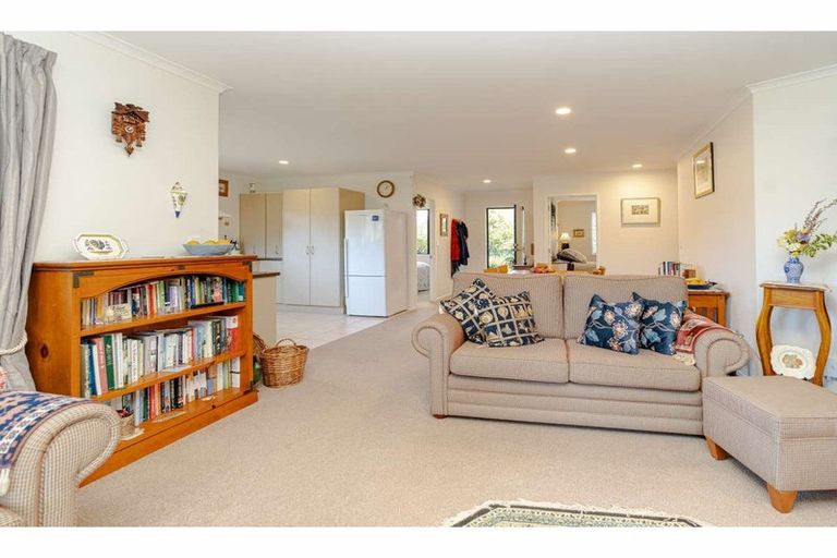 Photo of property in 7 Baska Voda Drive, Kerikeri, 0230