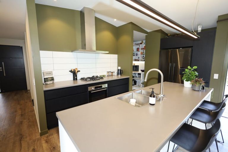 Photo of property in 21 Arohena Court, Ohauiti, Tauranga, 3112